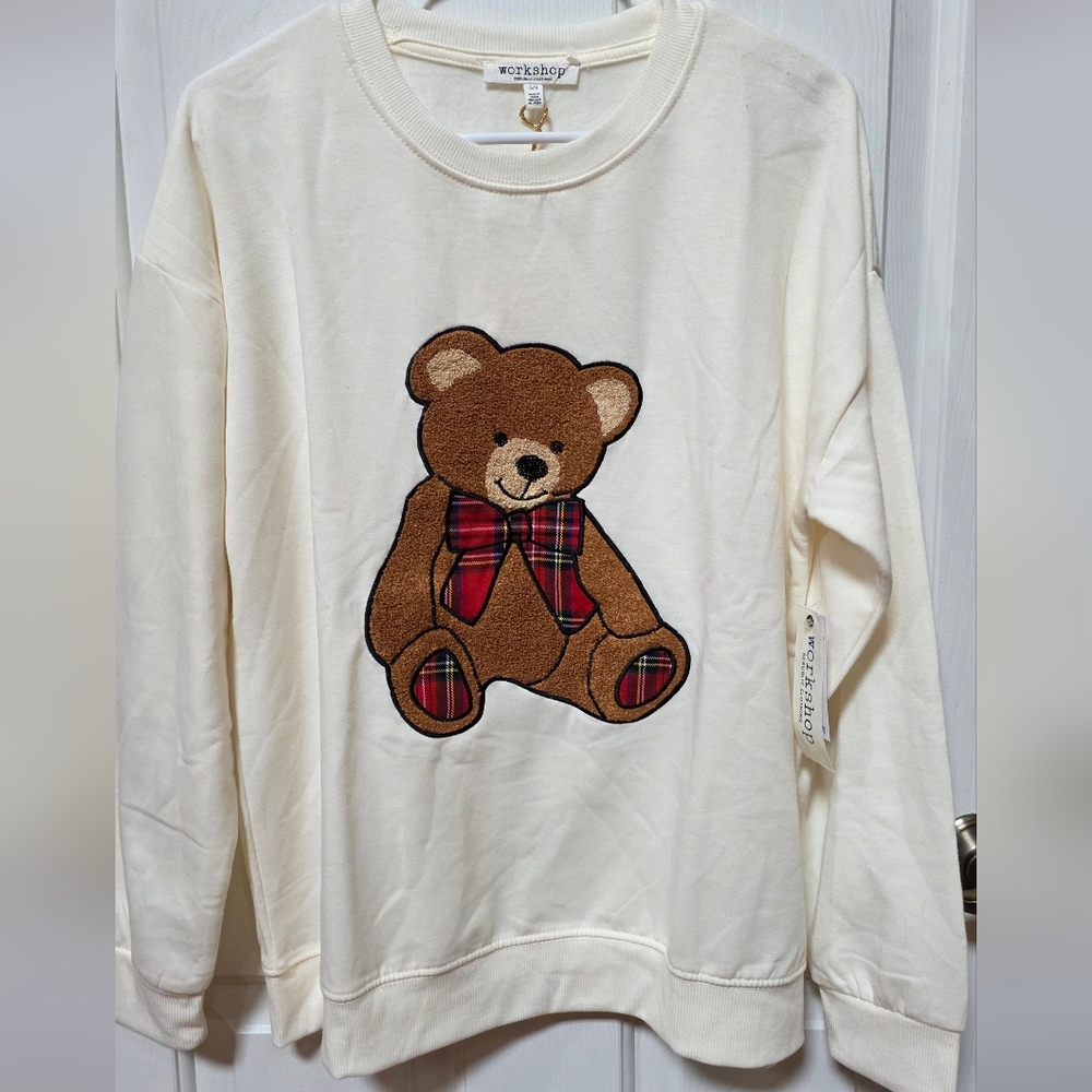White Sweatshirt with Teddy Bear Design
